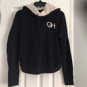 Gilly Hicks pullover